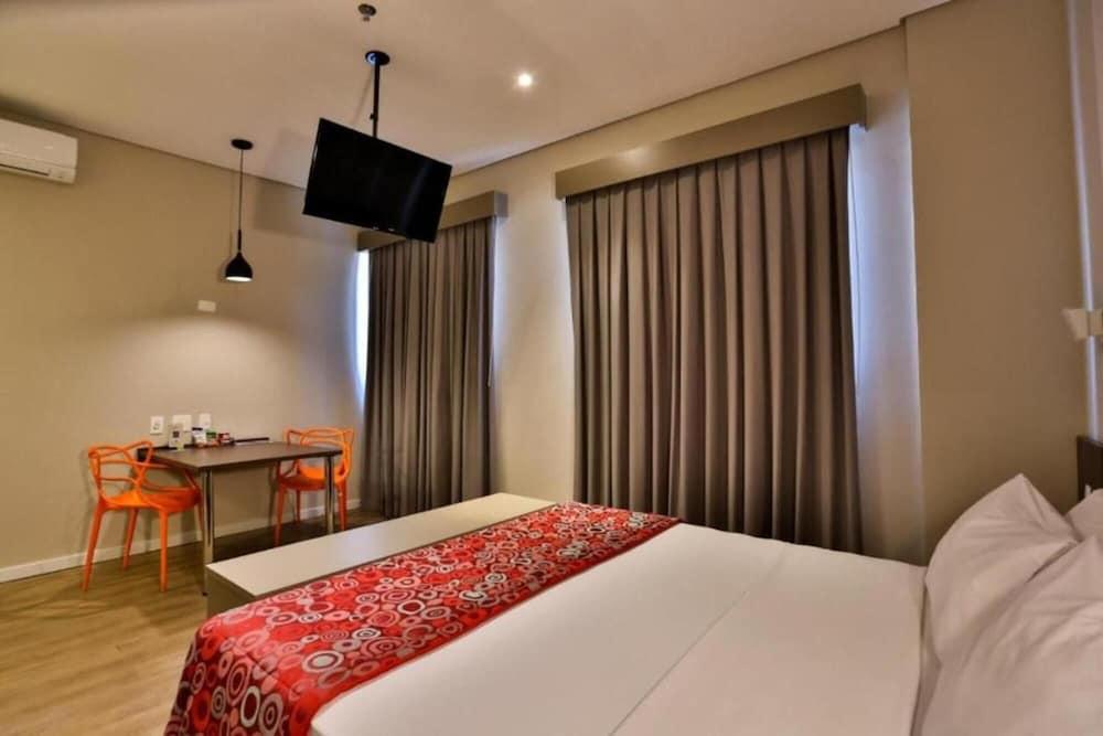 Summit Suites Hotel Pindamonhangaba Exterior photo