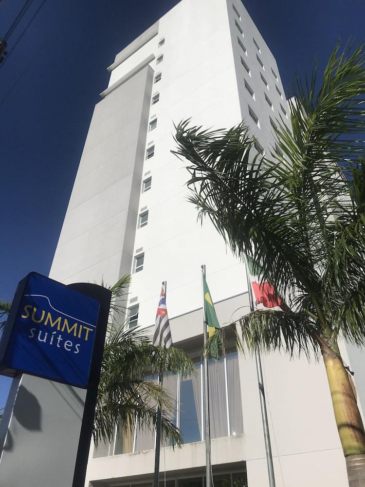 Summit Suites Hotel Pindamonhangaba Exterior photo