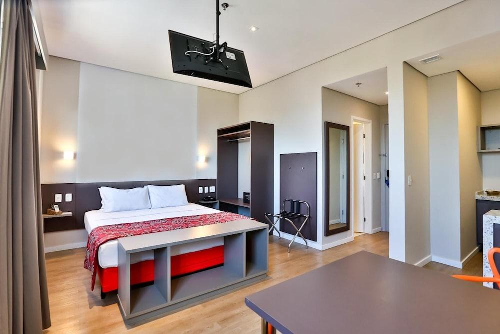 Summit Suites Hotel Pindamonhangaba Exterior photo