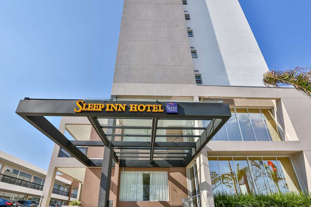 Summit Suites Hotel Pindamonhangaba Exterior photo