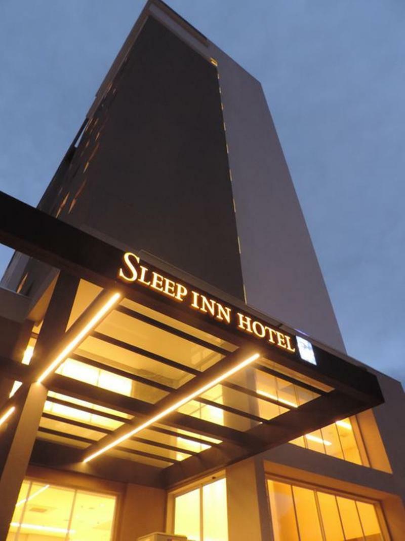 Summit Suites Hotel Pindamonhangaba Exterior photo